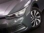 Volkswagen Golf 1.0 TSI Life Business (SFEERVERLICHTING, ADAPTIVE CRUISE CONTROL, LANE-ASSIST, APPLE CARPLAY/ANDROID AUTO, AIRCO)