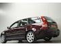 Volvo V50 2.5 T5 AWD Momentum 220 PK! NL AUTO!