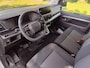 Peugeot e-Expert L2 75 kWh AUTOMAAT | LED koplampen | Climate control | Keyless entry | Dode hoek detectie | Achteruitrijcamera | Parkeersensoren voor en achter | Multimedia | Carplay | NAVI | Digital cockpit | Licht- en regensensor | Mistlampen | Bestuurdersstoel comfort | Bank voorpassagiers | Houten vloer | Doorlaadluik | Laadkabel | N403625