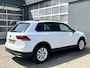 Volkswagen Tiguan 2.0 TDI 150pk DSG Grijskenteken Euro 6 Airco Cruise controle Telefoon verbinding Navigatiesysteem Stuurwielbediening Parkeersensoren voor en achter 2-Persoons Bestel