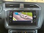 Volkswagen Tiguan 2.0 TDI 150pk DSG Grijskenteken Euro 6 Airco Cruise controle Telefoon verbinding Navigatiesysteem Stuurwielbediening Parkeersensoren voor en achter 2-Persoons Bestel