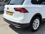 Volkswagen Tiguan 2.0 TDI 150pk DSG Grijskenteken Euro 6 Airco Cruise controle Telefoon verbinding Navigatiesysteem Stuurwielbediening Parkeersensoren voor en achter 2-Persoons Bestel