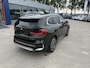 BMW iX1 eDrive20 67 kWh 204pk | X-Line | Travel Pack  | Innovation Pack | Adaptieve cruise controle | HiFi System Harman Kardon | Panoramadak | Head up Display