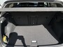 Volkswagen Golf 1.0 TSI Life // LED koplampen // trekhaak //
