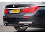 BMW 7-Serie 740d xDrive / M-Pakket / 132dkm NAP / Sportstoelen / Softclose / Leder / NL-Auto / Navigatie