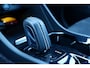 Volvo XC40 T4 AUT8 190PK R-Design | Volvo XC40 T4 AUT8 R-Design Elektrisch verstelbare voorstoelen met geheugen, Nubuck/Lederen bekleding, Harman Kardon Premium Audio, Park Assist voor & achter met camera, Volvo On Call met applicatie, Sensus Full Map Navigatie, Bluetooth telefoonvoorbereiding, 18" Lichtmetalen velgen, Sportonderstel