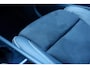 Volvo XC40 T4 AUT8 190PK R-Design | Volvo XC40 T4 AUT8 R-Design Elektrisch verstelbare voorstoelen met geheugen, Nubuck/Lederen bekleding, Harman Kardon Premium Audio, Park Assist voor & achter met camera, Volvo On Call met applicatie, Sensus Full Map Navigatie, Bluetooth telefoonvoorbereiding, 18" Lichtmetalen velgen, Sportonderstel