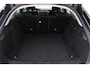 Land Rover Range Rover Velar P250 Turbo AWD S | 22 Inch | ACC | Trekhaak | Camera | Stoelverwarming | Getint Glas