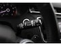 Land Rover Range Rover Velar P250 Turbo AWD S | 22 Inch | ACC | Trekhaak | Camera | Stoelverwarming | Getint Glas