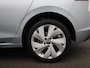 Volkswagen Golf 1.5 eHybrid Life Edition | Navigatie | Draadloze Apple Carplay | Adaptieve cruise control | Lane assist | Stoelverwarming | Stuurwielverwarming | Climate control | Achteruitrij camera | Parkeersensoren |