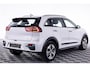 Kia e-Niro DynamicLine 64 kWh | SOH 100% | NAVI | Half LEDER | CARPLAY | STOELVERWARMING