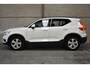 Volvo XC40 T2 129 Aut. Momentum Core | Park Assist | Navigation Tech