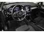 Volvo XC40 T2 129pk Aut. Business Pro | Schuifdak | Driver Assist | Park As