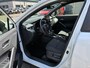Toyota Corolla Cross HYBRID 140 STYLE STOEL/STUURVERW BLIND-SPOT PARK-SENSOREN NAVI APPLE/ANDROID EL-ACHTERKLEP 18" LM-VELGEN