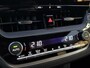 Toyota Corolla Cross HYBRID 140 STYLE STOEL/STUURVERW BLIND-SPOT PARK-SENSOREN NAVI APPLE/ANDROID EL-ACHTERKLEP 18" LM-VELGEN