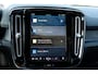 Volvo XC40 Recharge Core 70 kWh | Stoel- & Stuurwielverwarming | Apple Carplay / Android Auto | Warmtepomp | Park Assist & Camera achter | Google Services