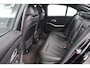 BMW 3-Serie 320i High Executive Edition (PARKEERSENSOREN, STOELVERWARMING, LEER, NAVIGATIE, NL-AUTO)