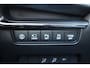 Mazda 3 2.0 SkyActiv-G Luxury I-Activsense pakket