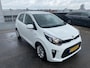 Kia Picanto 1.0 MPi Dynamicline Navigatie, Cruise control, Airoconditioning, achteruitrij camera, Apple Carplay/Android Auto, cruise control, Nieuw geleverd en dealeronderhouden