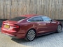 Audi A5 Sportback 1.4 TFSI S-line Automaat | Navigatiesysteem | Climate control | Cruise control | LED verlichting | Sportonderstel | Buitenspiegels elektrisch inklapbaar | 19 inch lichtmetalen velgen | Parkeersensoren voor en achter