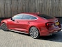Audi A5 Sportback 1.4 TFSI S-line Automaat | Navigatiesysteem | Climate control | Cruise control | LED verlichting | Sportonderstel | Buitenspiegels elektrisch inklapbaar | 19 inch lichtmetalen velgen | Parkeersensoren voor en achter