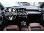 Mercedes-Benz A-klasse 180 PREMIUM AUT. | BURMESTER | LEDER | WIDESCREEN | TREKHAAK | LED | AMBIENT | MEMORY | KEY-LESS |