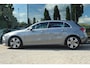 Mercedes-Benz A-klasse 180 PREMIUM AUT. | BURMESTER | LEDER | WIDESCREEN | TREKHAAK | LED | AMBIENT | MEMORY | KEY-LESS |