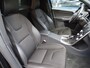 Volvo XC60 momentum half leer