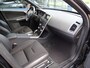 Volvo XC60 momentum half leer