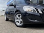 Volvo V60 1.6 T4 Kinetic / Automaat / NL-Auto / 179 Pk /  Cruise-Control / Radio-Bluetooth / Navi / Airco / Armsteun V+A / Elektr.-Pakket / PDC-Achter / 16'' LMV / ENZ.