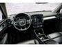 Volvo XC40 1.5 T4 Recharge Inscription | Panoramadak | Adaptive Cruise Control | Camera | Lederen bekleding | Draadloze telefoonlader | Keyless |