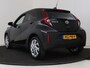 Toyota Aygo X 1.0 VVT-i MT First I Apple Carplay/Android Auto I Climate Control | Stoelverwarming I LM Velgen | LED