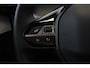 Peugeot 2008 1.2 PureTech 100 Allure | Navi | Camera | Cruise control | DAB | Parkeersensoren V+ A | LED Koplampen |