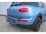 MINI Clubman 1.5 Cooper Chili Business Plus | 1 jaar BOVAG-garantie | Camera | Parkeersensoren | Trekhaak (afneembaar) | All-Season Banden | Harman Kardon