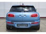 MINI Clubman 1.5 Cooper Chili Business Plus | 1 jaar BOVAG-garantie | Camera | Parkeersensoren | Trekhaak (afneembaar) | All-Season Banden | Harman Kardon