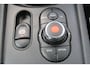 MINI Clubman 1.5 Cooper Chili Business Plus | 1 jaar BOVAG-garantie | Camera | Parkeersensoren | Trekhaak (afneembaar) | All-Season Banden | Harman Kardon