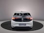 Volkswagen ID.3 Pro Business 204pk Automaat Adaptive cruise control, Stuurwiel verwarmd, Achteruitrijcamera, Navigatie, LED matrix koplampen, Stoelverwarming, Parkeersensoren