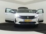 Peugeot 3008 1.6 HYbrid 225 Allure | Benzine | Automaat | Elektrische achterklep | Connected services | Keyless entry |