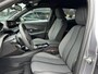 Peugeot 2008 1.2 Hybrid 145 PK Allure Automaat | € 4000 DEMO VOORDEEL | 2025 Auto | Hybride Elektrisch rijden met Automaat | Keyless entry/Start | Parkeercamera 360 graden | Stoelverwarming | LED Verlichting | Navigatie via Telefoon | 17" Lichtmetalen Velgen | Cruise & Climate Control | Dode Hoek Bewaking |