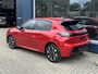 Peugeot 208 1.2 Turbo 100 PK Allure | € 5200 DEMO korting | Nieuwste Model | 2025 Auto | Stoelverwarming | Navigatie | 360 graden Camera + dodehoek detectie | LED Verlichting | Parkeersensoren | Privacy Glas | Half Lederen Bekleding | Lichtmetalen Velgen |