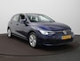 Volkswagen Golf 1.0 eTSI Life Virtual cockpit / Adaptive cruise / Navi /Parkeersensoren / Sfeerverlichting