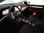 Volkswagen Golf 1.0 eTSI Life Virtual cockpit / Adaptive cruise / Navi /Parkeersensoren / Sfeerverlichting