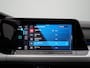 Volkswagen Golf 1.0 eTSI Life Virtual cockpit / Adaptive cruise / Navi /Parkeersensoren / Sfeerverlichting