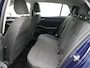 Volkswagen Golf 1.0 eTSI Life Virtual cockpit / Adaptive cruise / Navi /Parkeersensoren / Sfeerverlichting