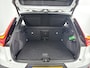 Volvo XC40 T2 Aut. Business Pro | Panoramadak | Stoel- en stuurverwarming | Parkeercamera | Trekhaak