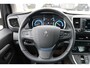 Peugeot e-Expert EV L3 75 kWh Airco Navigatie Trekhaak Black Line