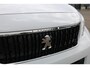 Peugeot e-Expert EV L3 75 kWh Airco Navigatie Trekhaak Black Line