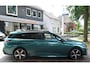 Peugeot 308 SW 1.6 Plug-in Hybrid 180 Pk. *** GT *** Pareltje ! Open Schuifdak * Navigatie * Stoel- en Stuurverwarmiing * Massage AGR Stoelen * Trekhaak * Vingerhoets; Vierde Generatie Eersteklas Service. Al meer dan 100 jaar........