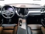 Volvo XC60 2.0 T6 Plug-in hybrid AWD Plus Dark PANO / 360 CAMERA / LEER / STUUR EN STOELVERWARMING