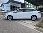 Renault Megane Estate 1.3 TCe 140 PK Business / Dealer onderhouden / Apple Carplay - Android Auto / Stoelverw. Climate / PDC V+A /